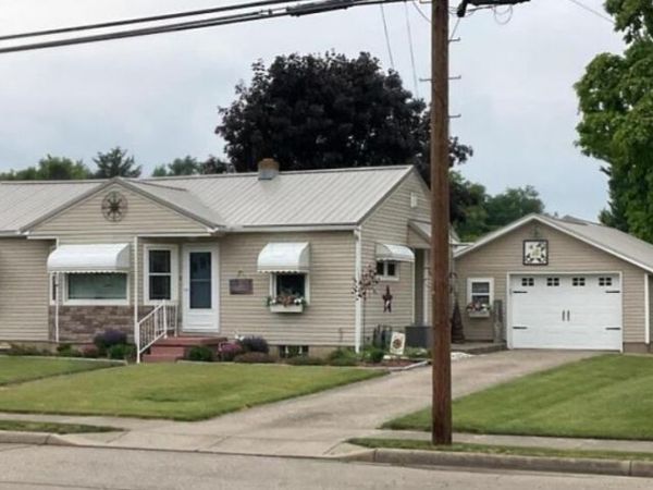 110 E Main Street , South Vienna, OH 45369