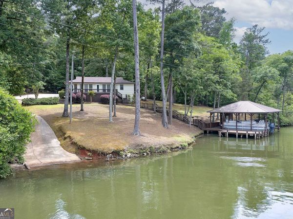207 Quail Trail, Jackson, GA 30233