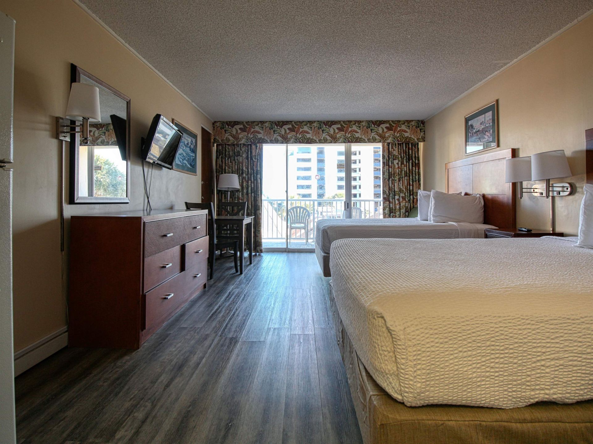 6803 Ocean Blvd. N  Photo 7