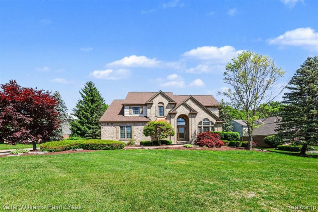 1432 Oakmont Court, Orion Township, MI 48362 Main Photo
