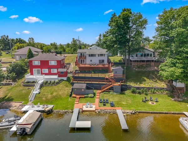 13854 Emens Drive, Hudson, MI 49247
