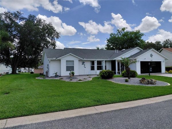 26010 NEWCOMBE CIRCLE , LEESBURG, FL 34748
