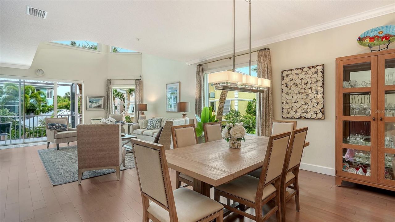 3942 Hamilton Club Circle, Unit 13, Sarasota, FL 34242 Photo