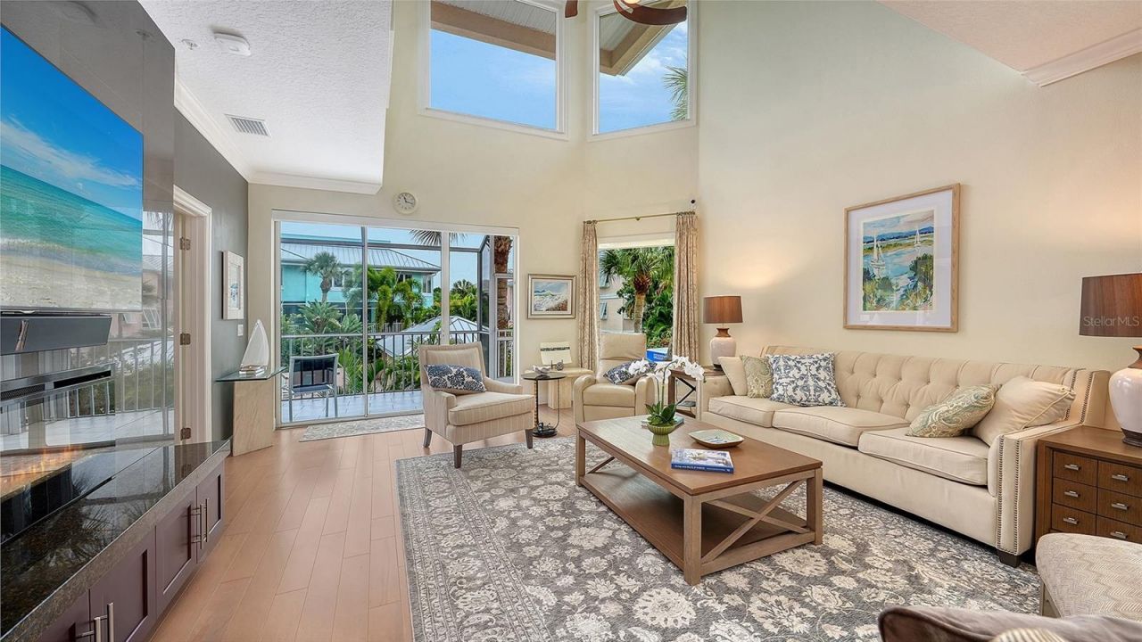 3942 Hamilton Club Circle, Unit 13, Sarasota, FL 34242 Photo