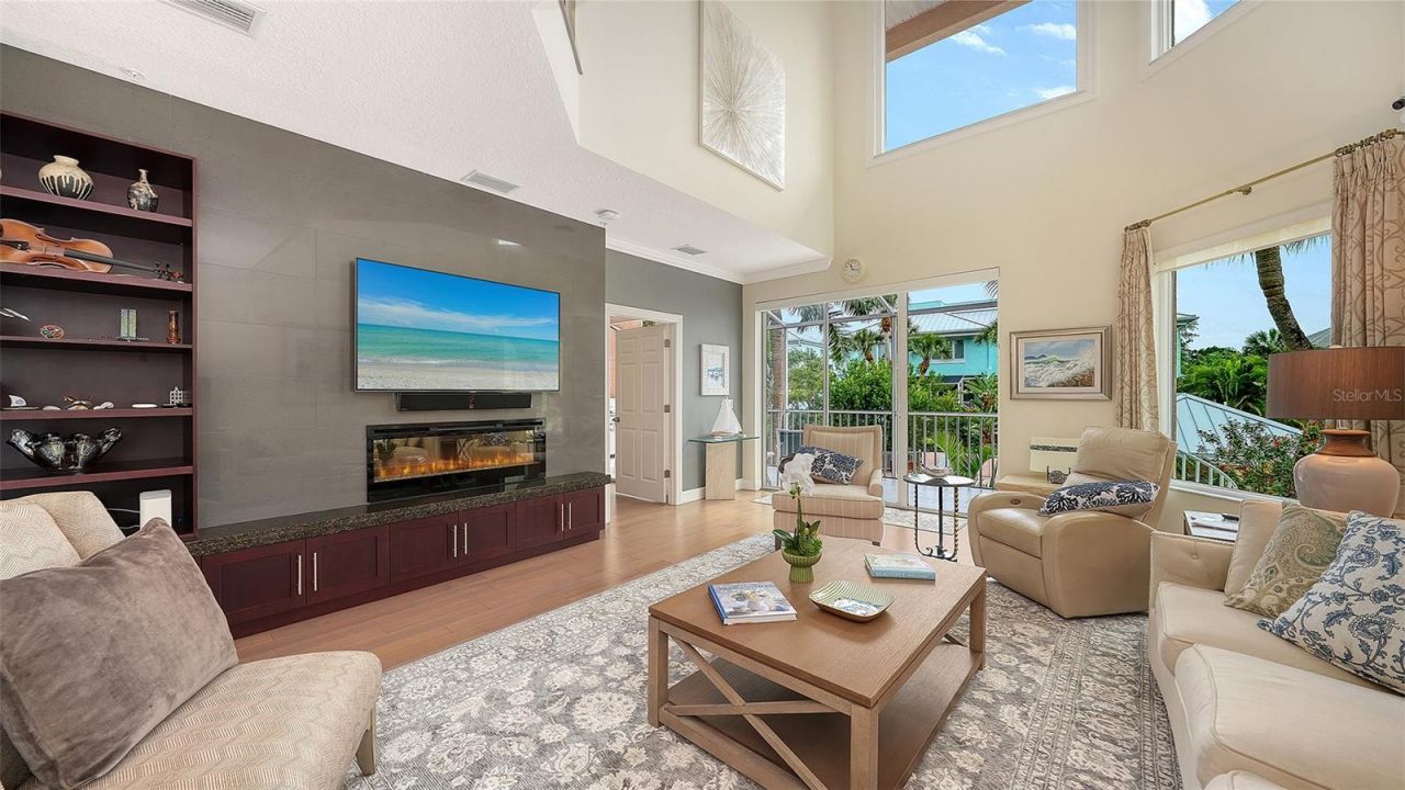 3942 Hamilton Club Circle, Unit 13, Sarasota, FL 34242 Photo