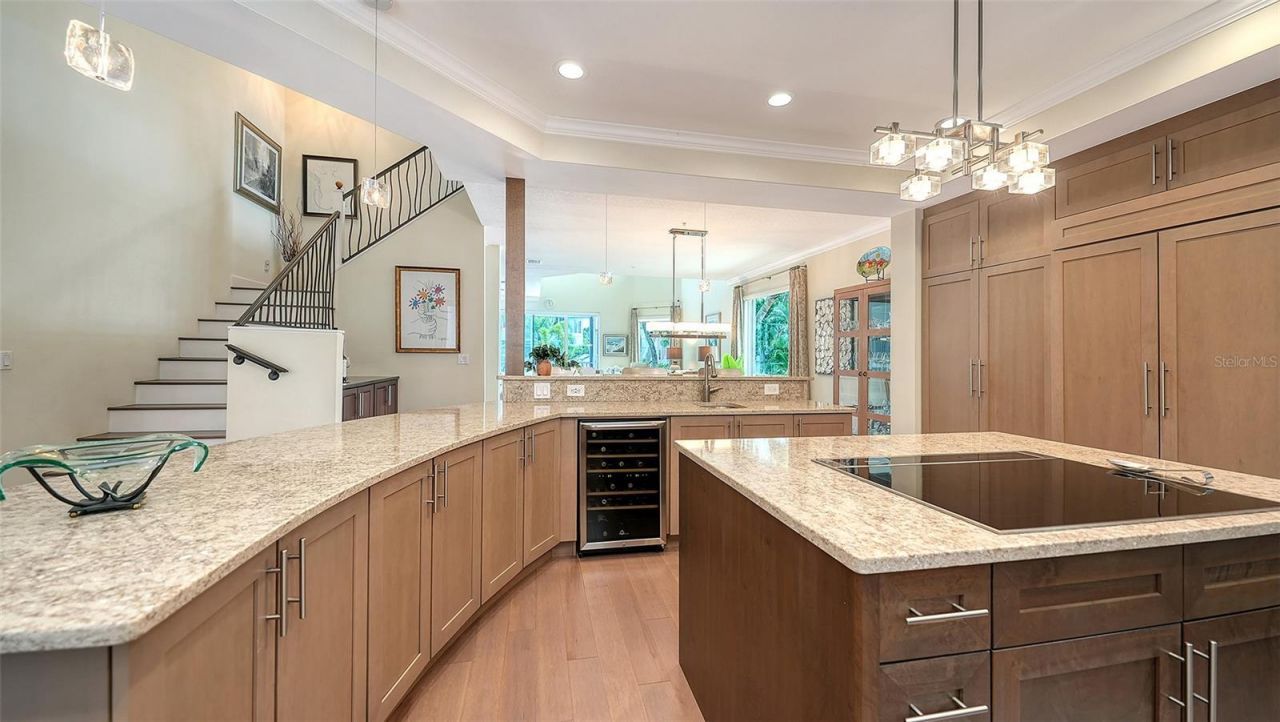 3942 Hamilton Club Circle, Unit 13, Sarasota, FL 34242 Photo