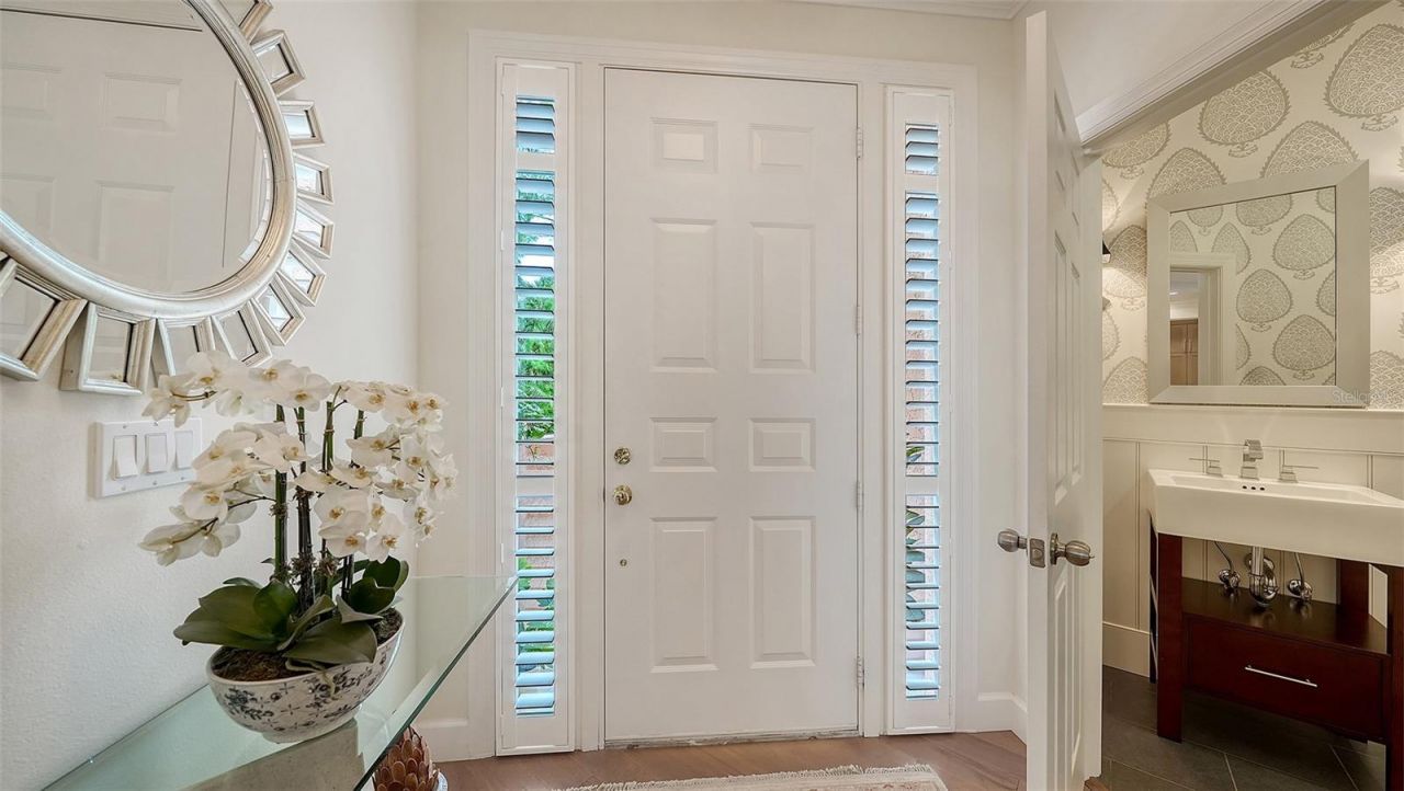 3942 Hamilton Club Circle, Unit 13, Sarasota, FL 34242 Photo