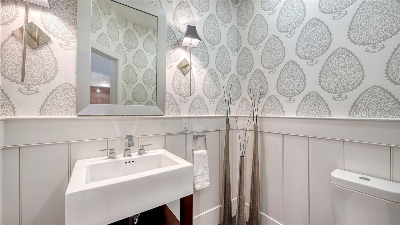 3942 Hamilton Club Circle, Unit 13, Sarasota, FL 34242 Photo