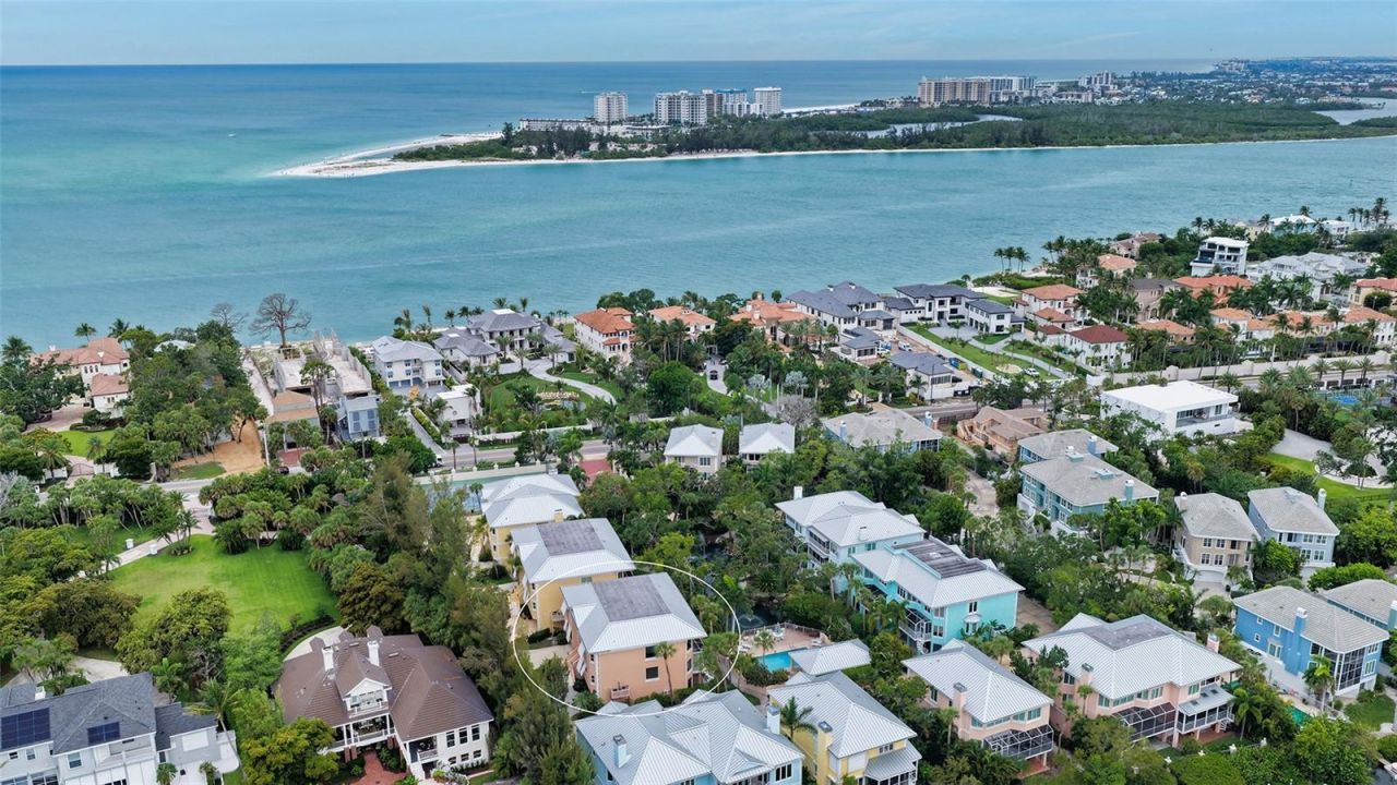 3942 Hamilton Club Circle, Unit 13, Sarasota, FL 34242 Photo