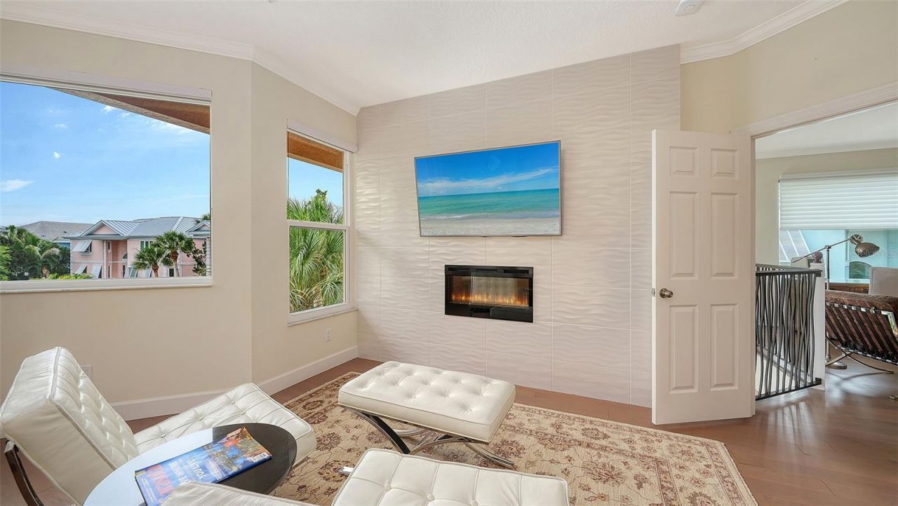 3942 Hamilton Club Circle, Unit 13, Sarasota, FL 34242 Photo
