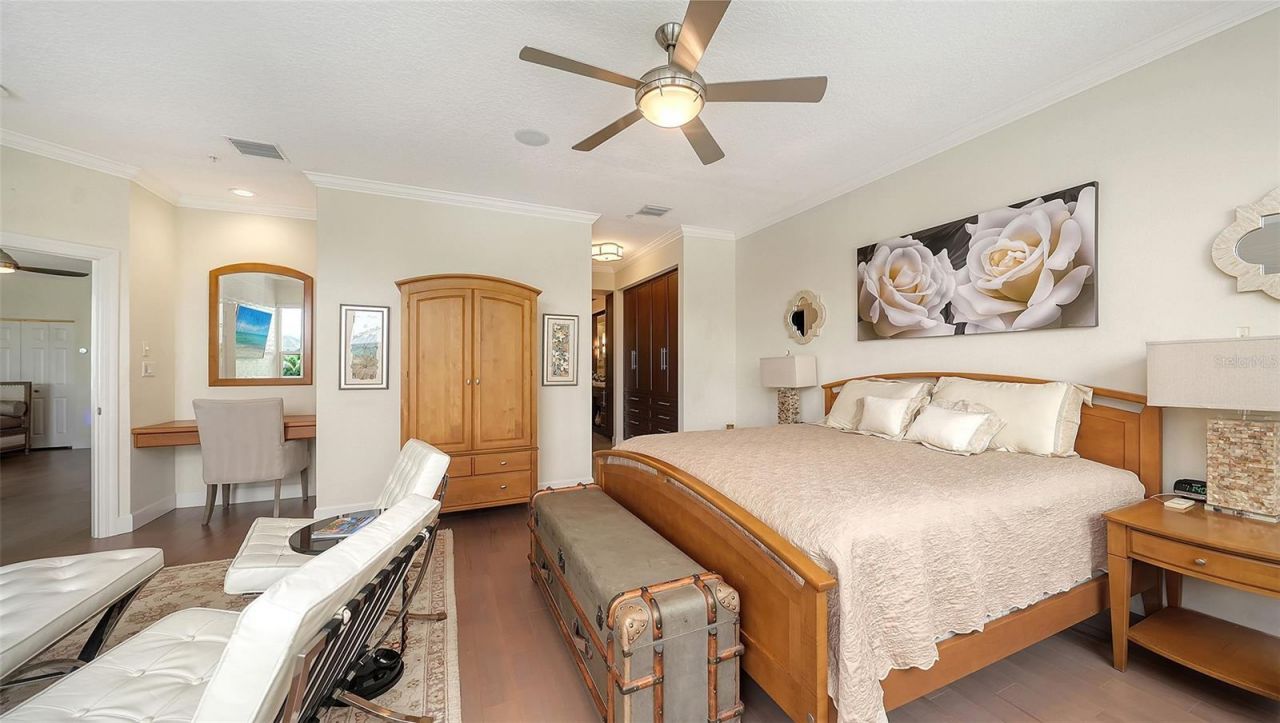 3942 Hamilton Club Circle, Unit 13, Sarasota, FL 34242 Photo
