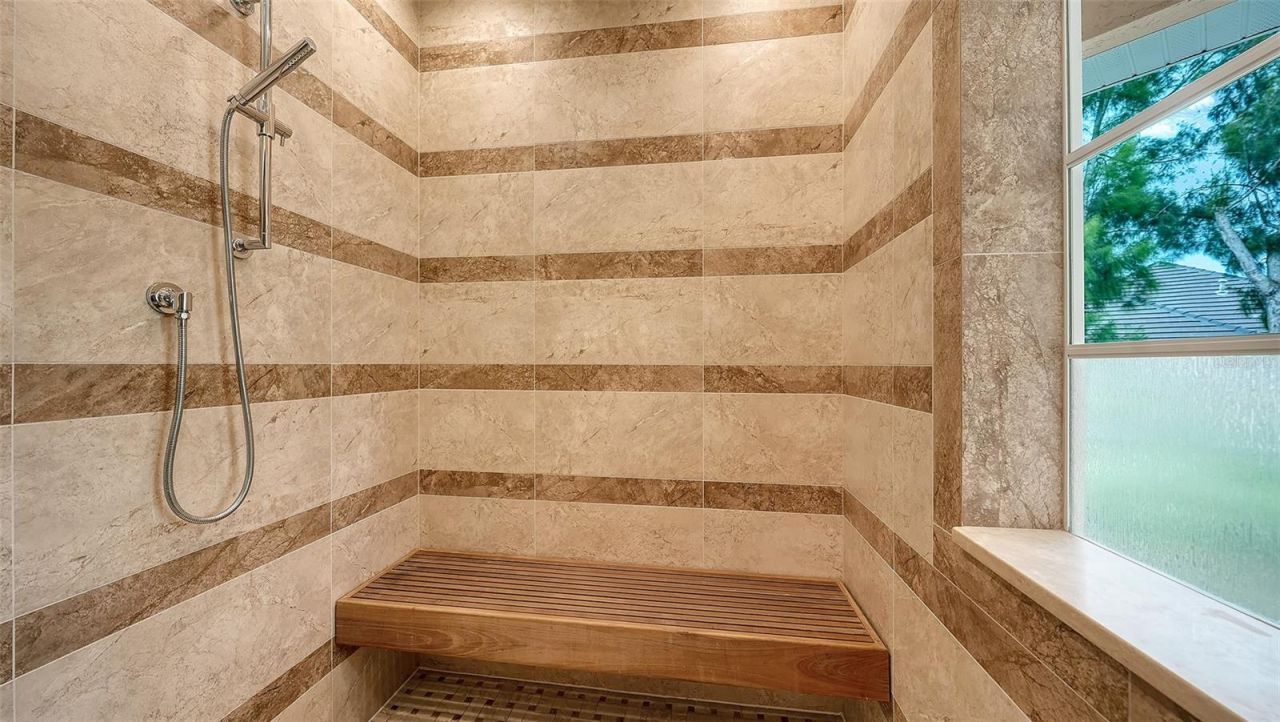 3942 Hamilton Club Circle, Unit 13, Sarasota, FL 34242 Photo