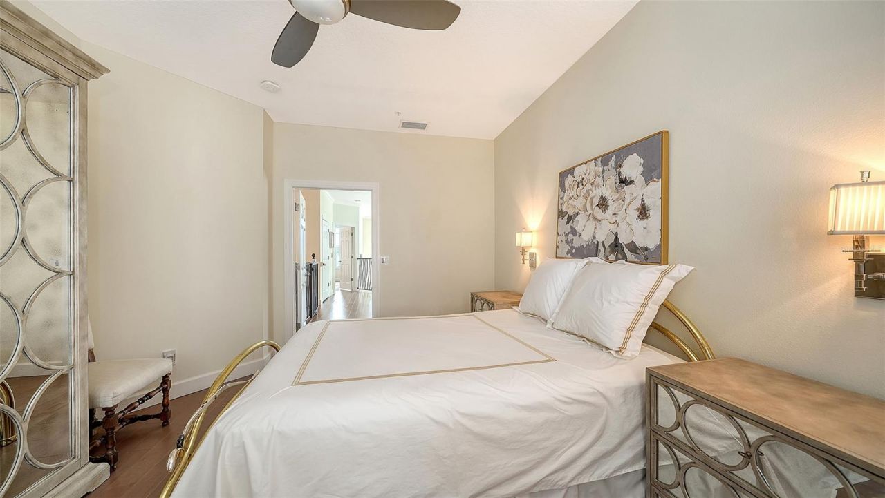 3942 Hamilton Club Circle, Unit 13, Sarasota, FL 34242 Photo