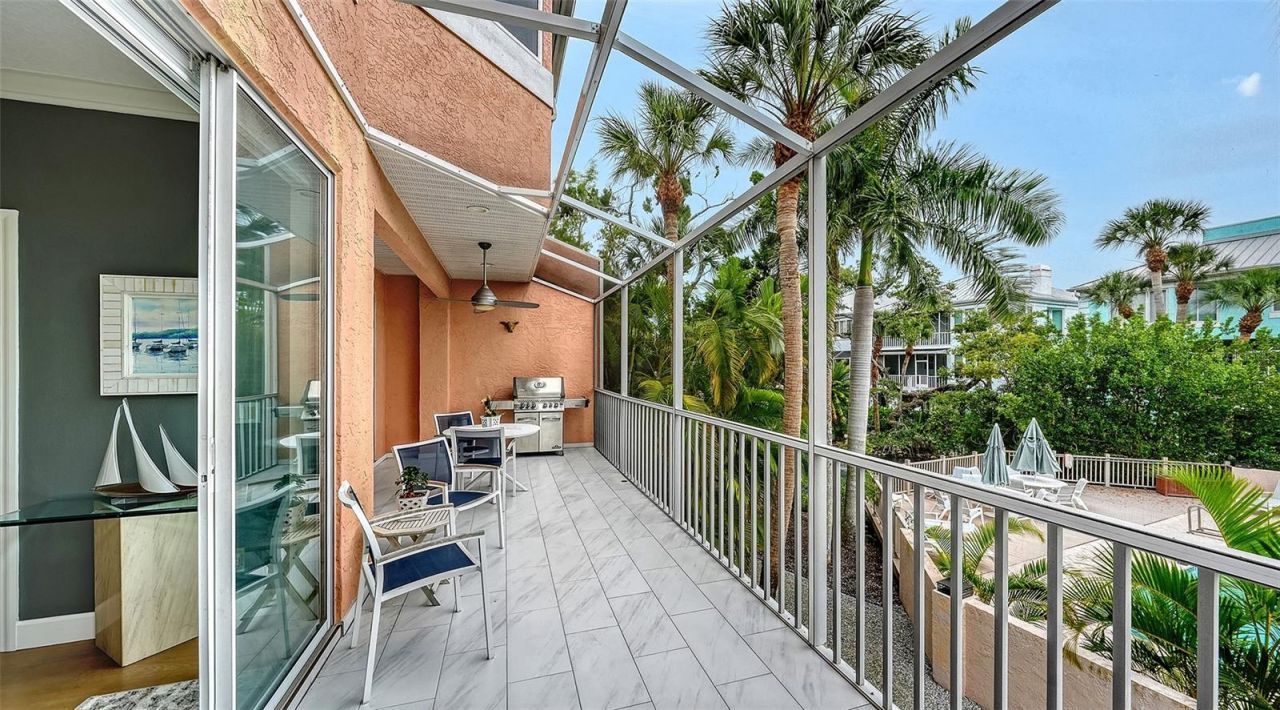 3942 Hamilton Club Circle, Unit 13, Sarasota, FL 34242 Photo