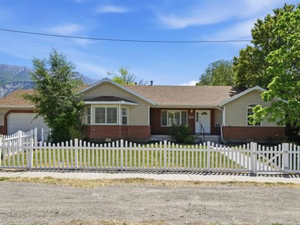 148 N 300 E, Pleasant Grove, UT 84062