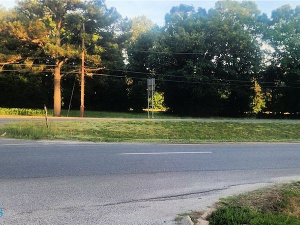 00 George Washington Mem Highway , Gloucester, VA 23061
