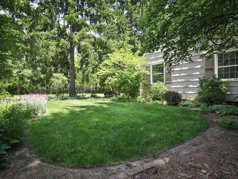 123 E New England Avenue, Worthington, OH 43085 Photo 51