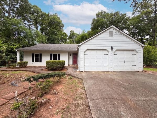 158 Colemans Bluff Drive , Woodstock, GA 30188