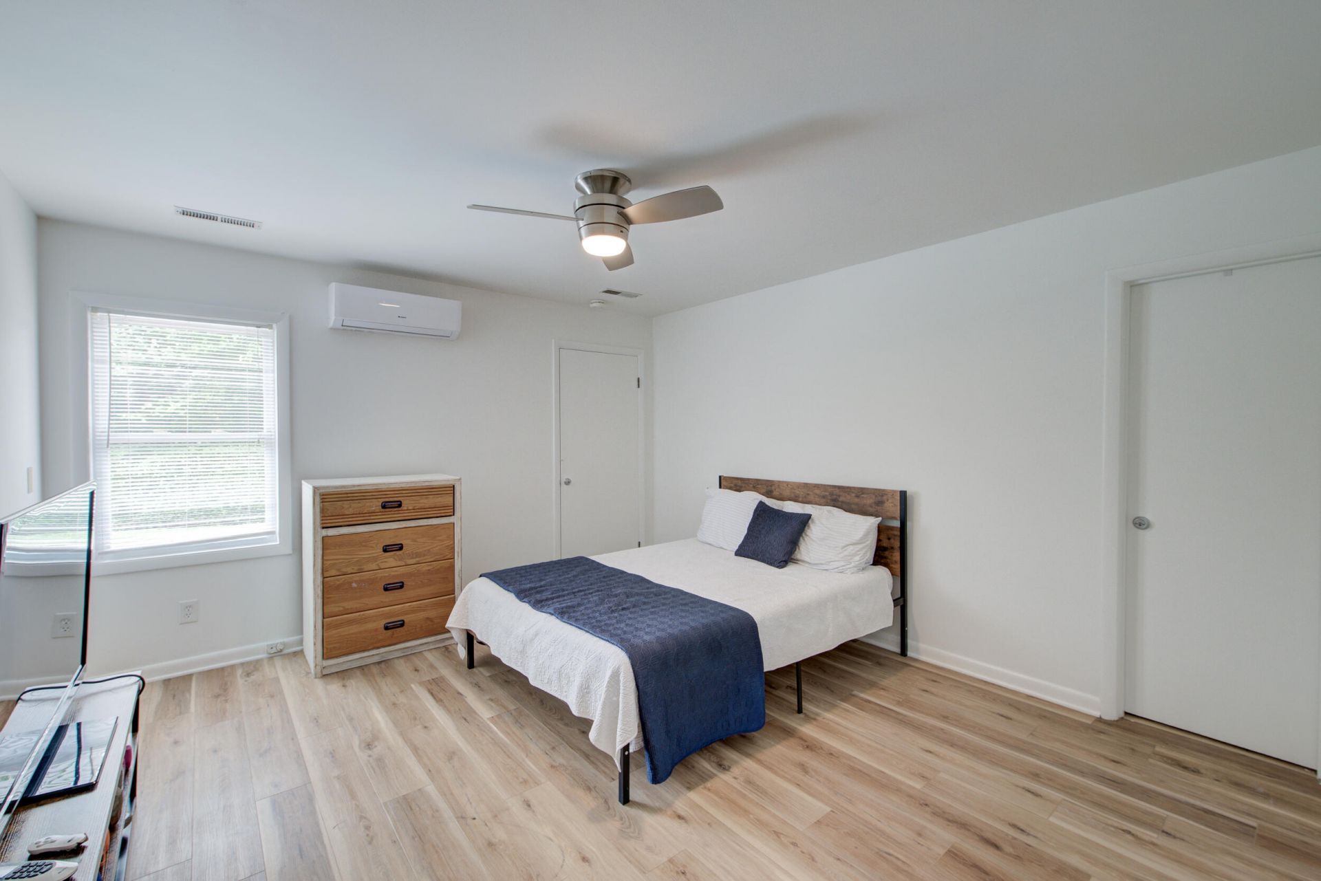 970 Carmel Drive Photo 20