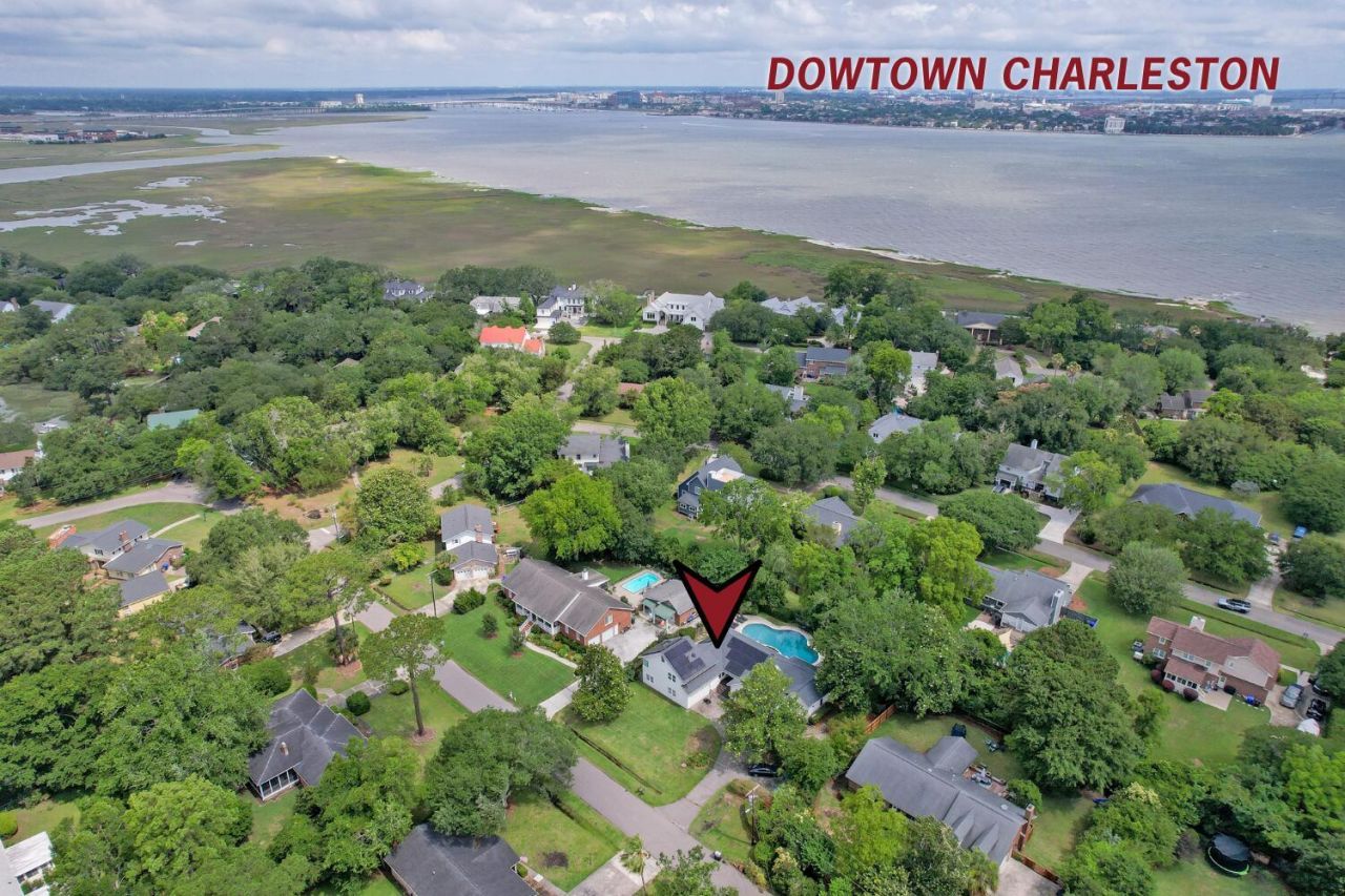 970 Carmel Drive Photo 25