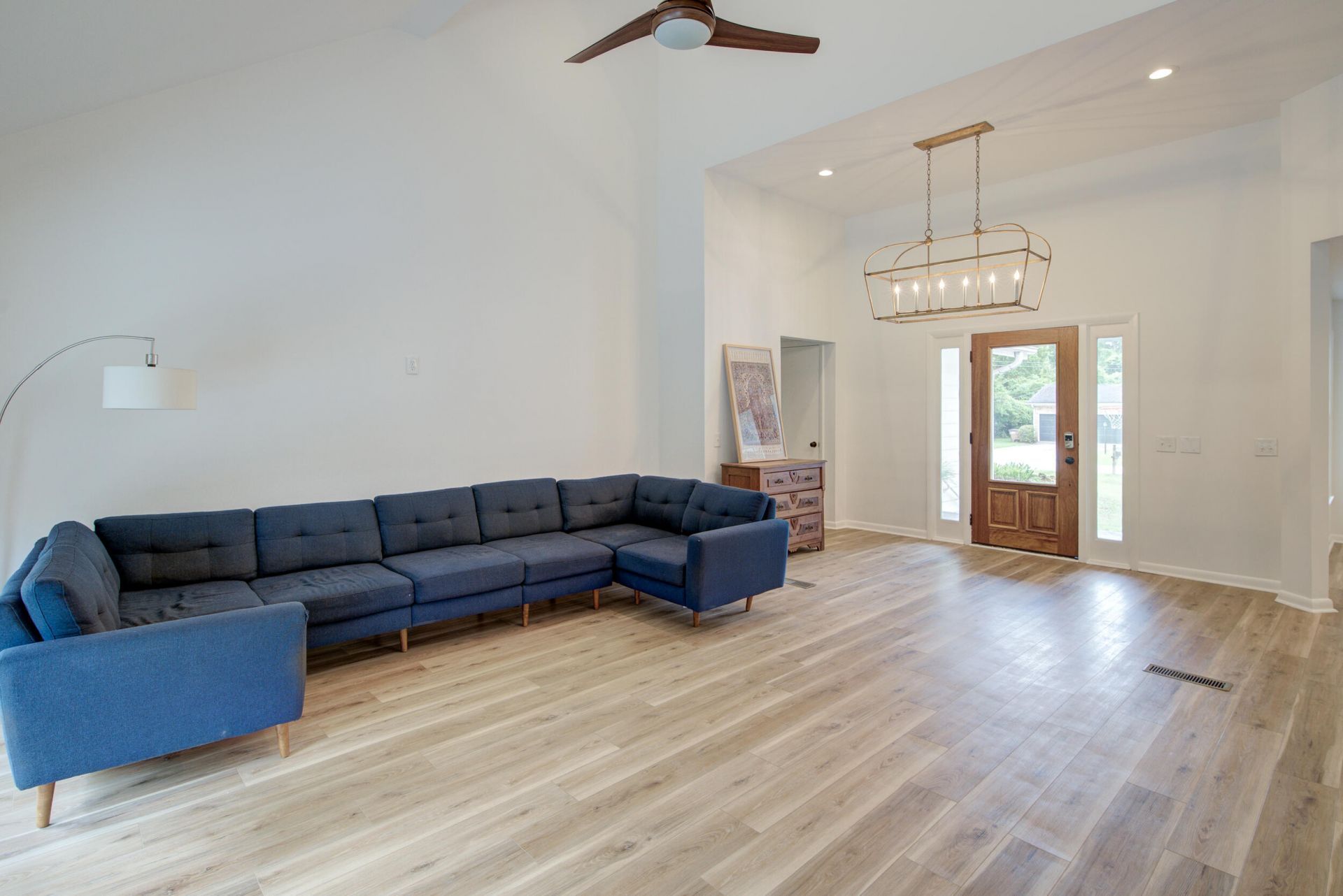 970 Carmel Drive Photo 30