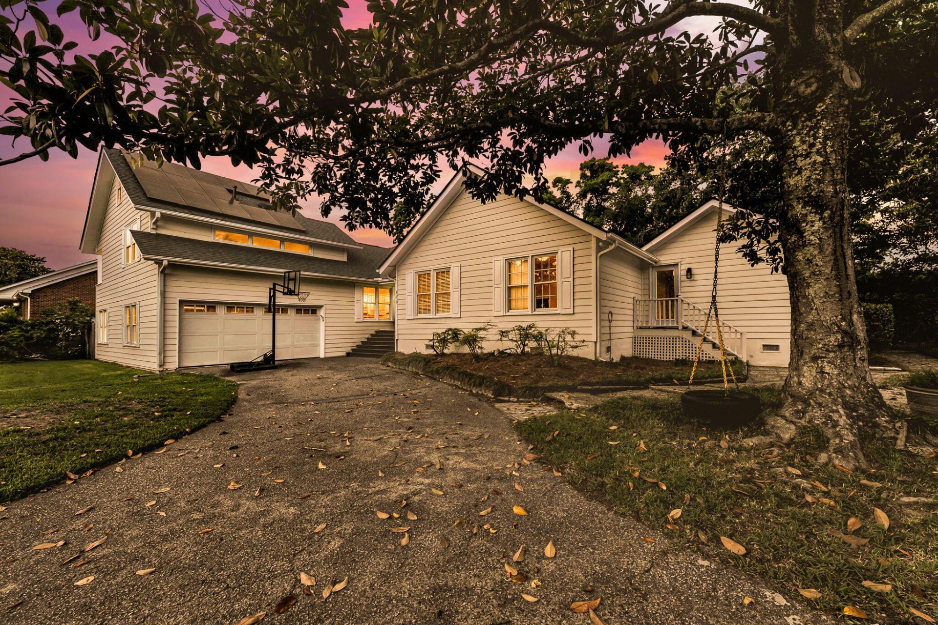 970 Carmel Drive Photo 46