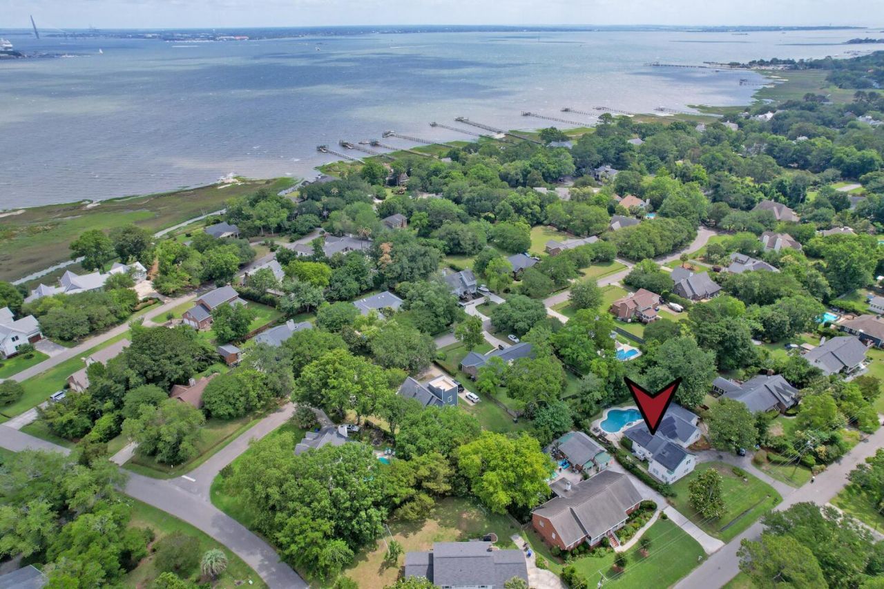 970 Carmel Drive Photo 50