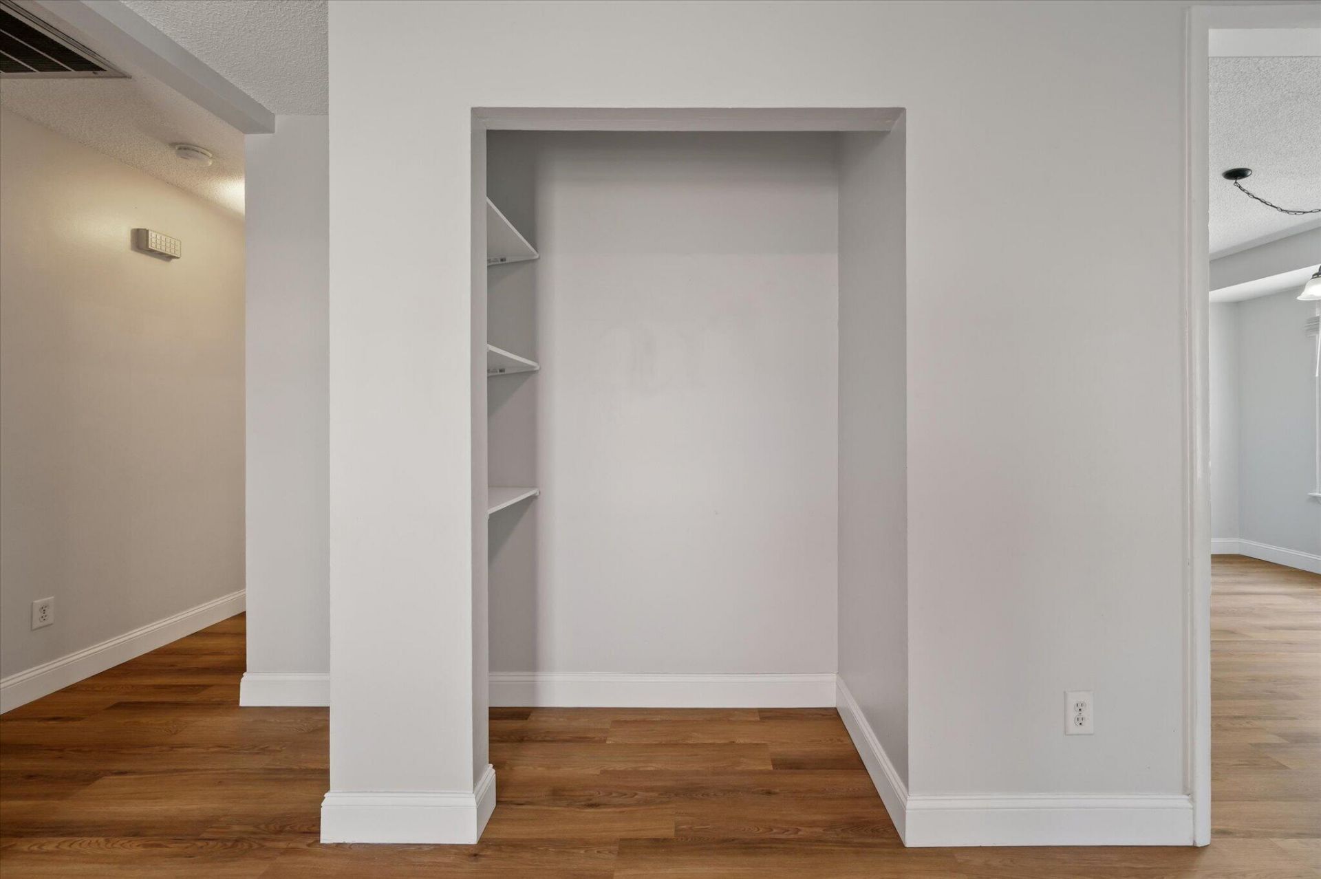 198 Mickler Drive Photo 11