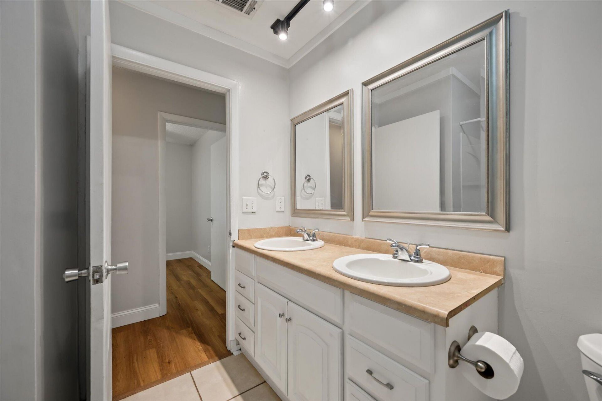 198 Mickler Drive Photo 26