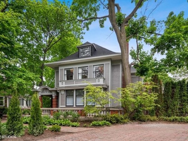 1217 Ridge Avenue , Evanston, IL 60202