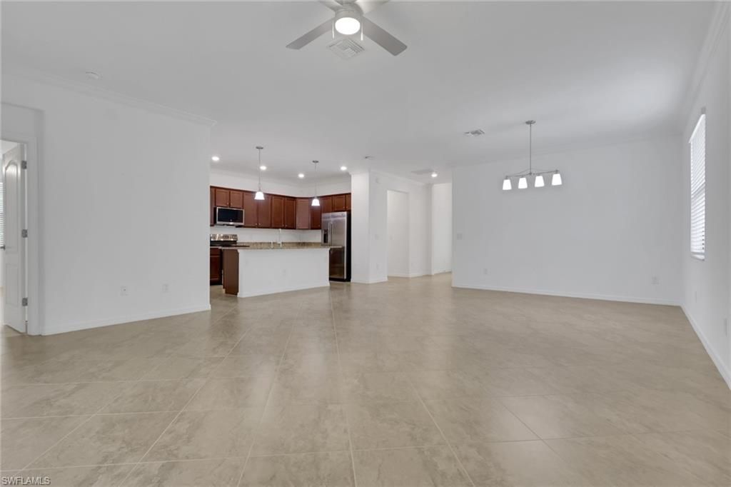 9469 Foxglove Ln, Naples, FL 34120 Photo