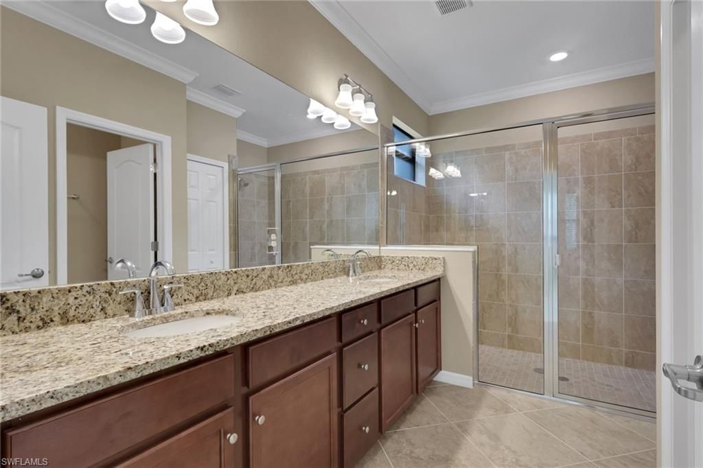9469 Foxglove Ln, Naples, FL 34120 Photo