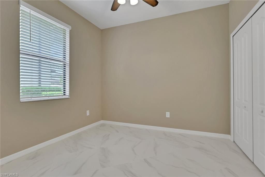 9469 Foxglove Ln, Naples, FL 34120 Photo