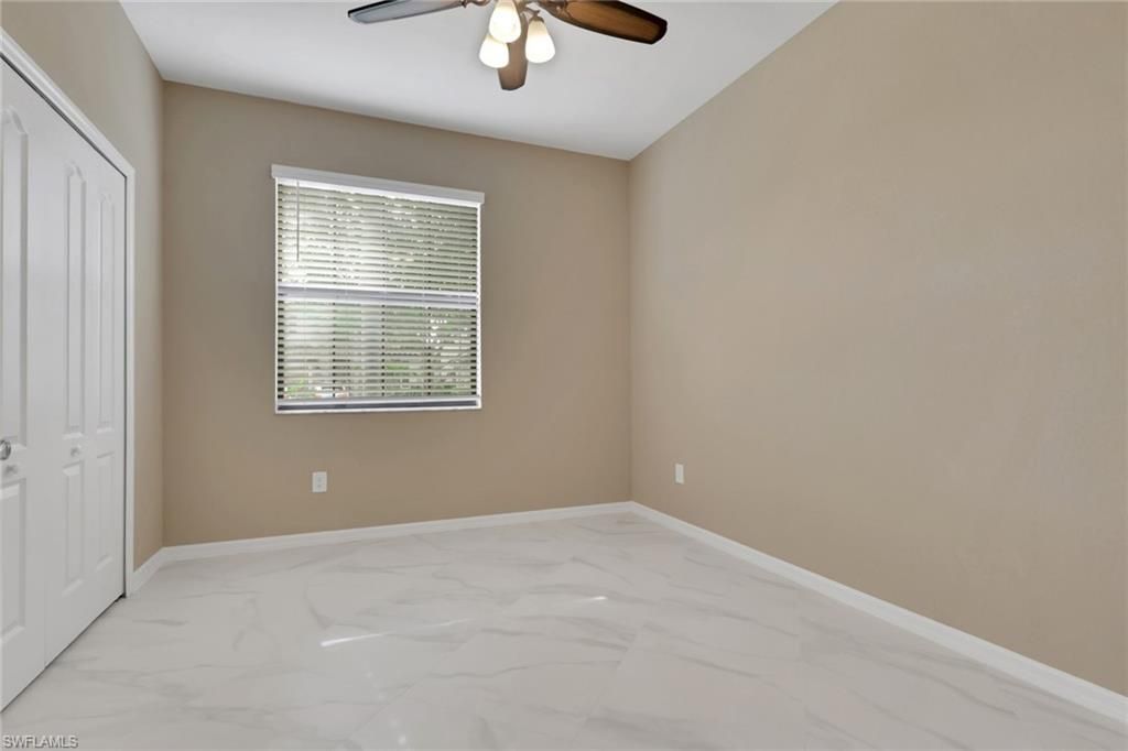 9469 Foxglove Ln, Naples, FL 34120 Photo