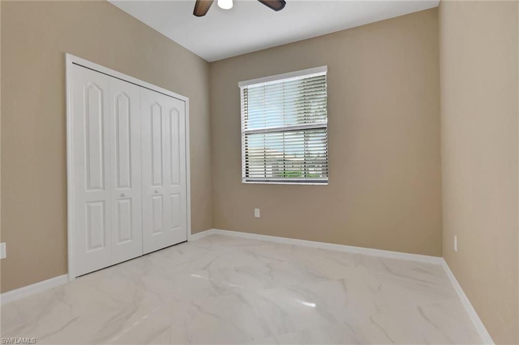 9469 Foxglove Ln, Naples, FL 34120 Photo