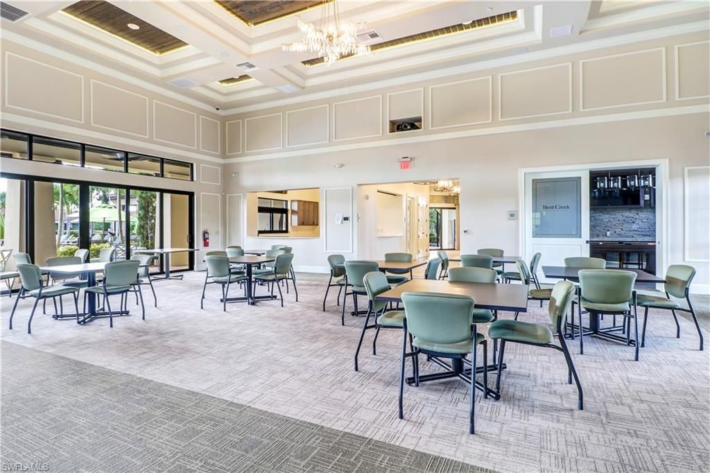 9469 Foxglove Ln, Naples, FL 34120 Photo