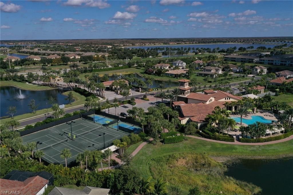 9469 Foxglove Ln, Naples, FL 34120 Photo