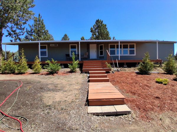 8525 SW Crescent Place, Terrebonne, OR 97760