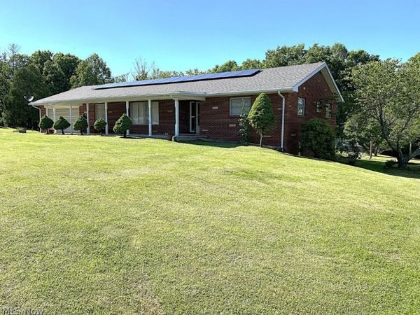 61 Oak Drive , Spencer, WV 25276