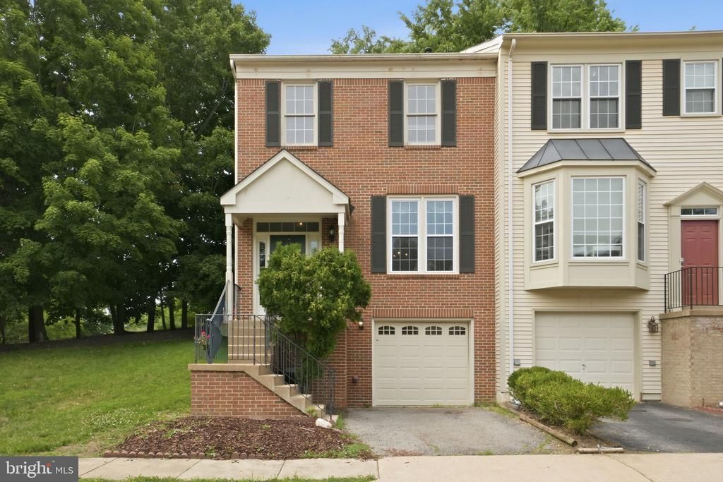7712 Baird Court, Lorton, VA 22079 Main Photo
