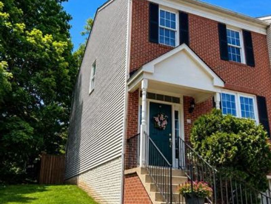 7712 Baird Court, Lorton, VA 22079 Main Photo