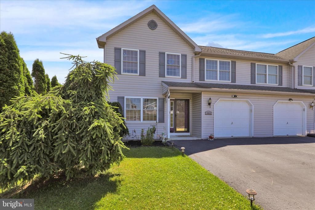 1514 RIDGE AVENUE, READING, PA 19607