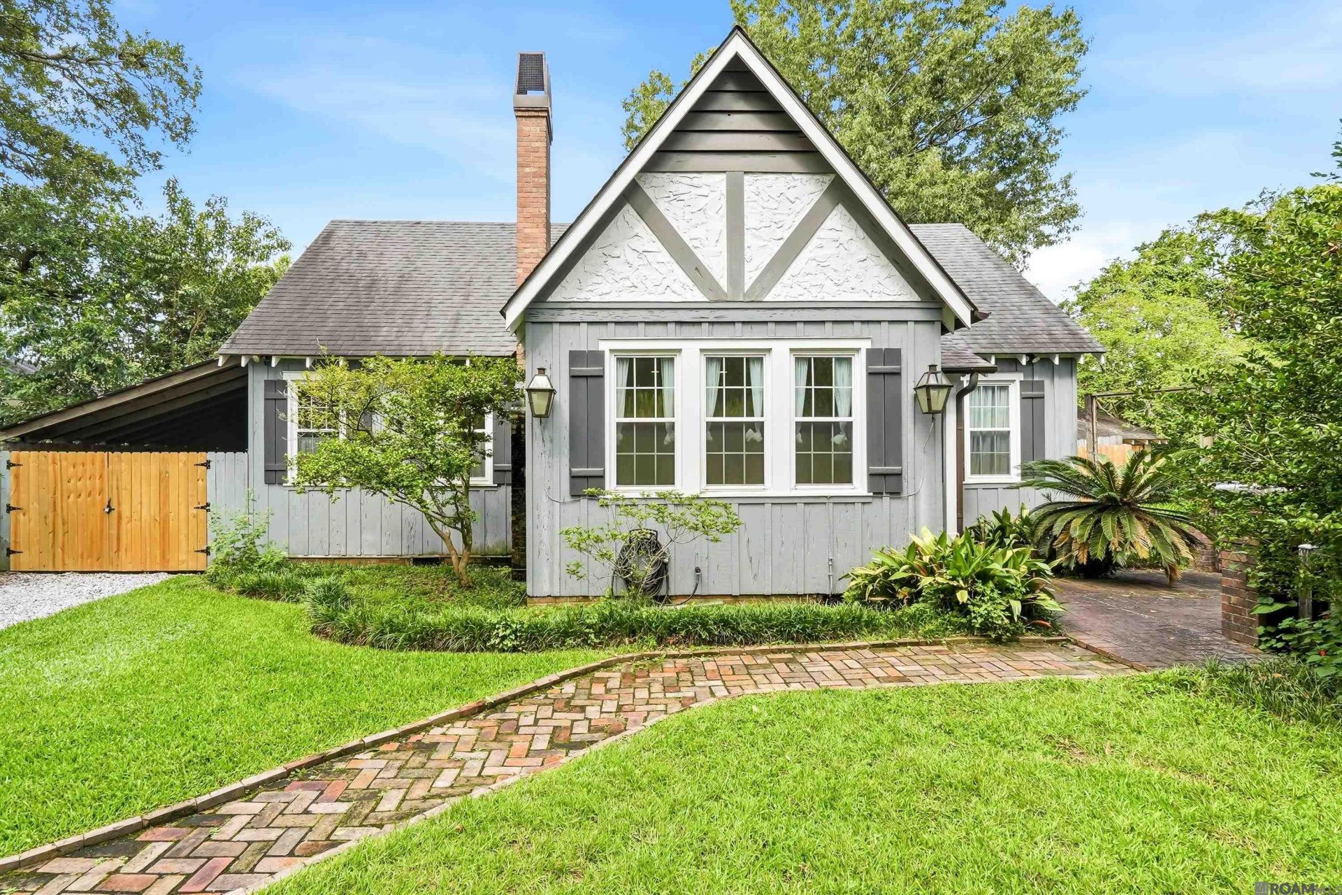 3334 Hyacinth Ave, Baton Rouge, LA 70808 Main Photo