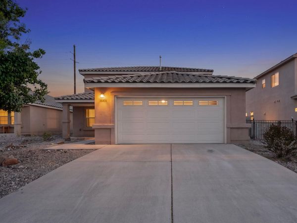 10831 Chaco Terrace Street NW, Albuquerque, NM 87114