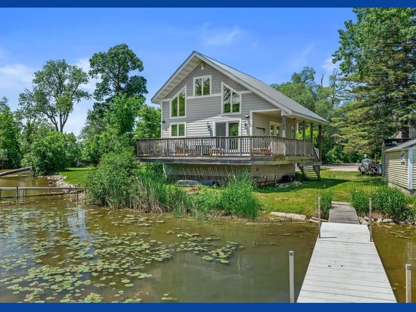 4886 Lakeview Ave, Richfield, WI 53033
