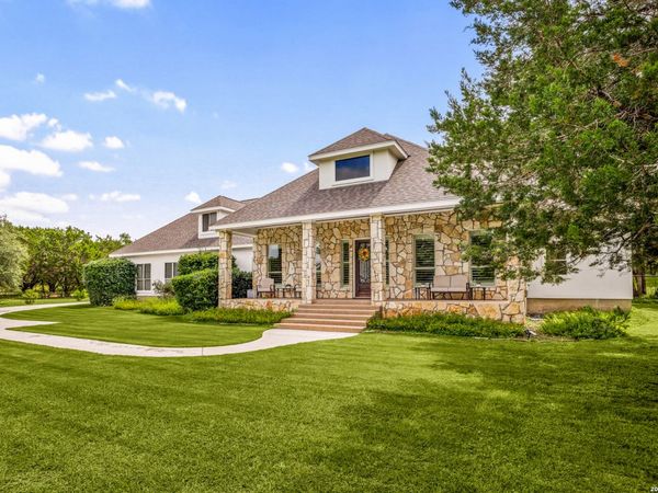 2628 Wild Cat Roost, New Braunfels, TX 78132