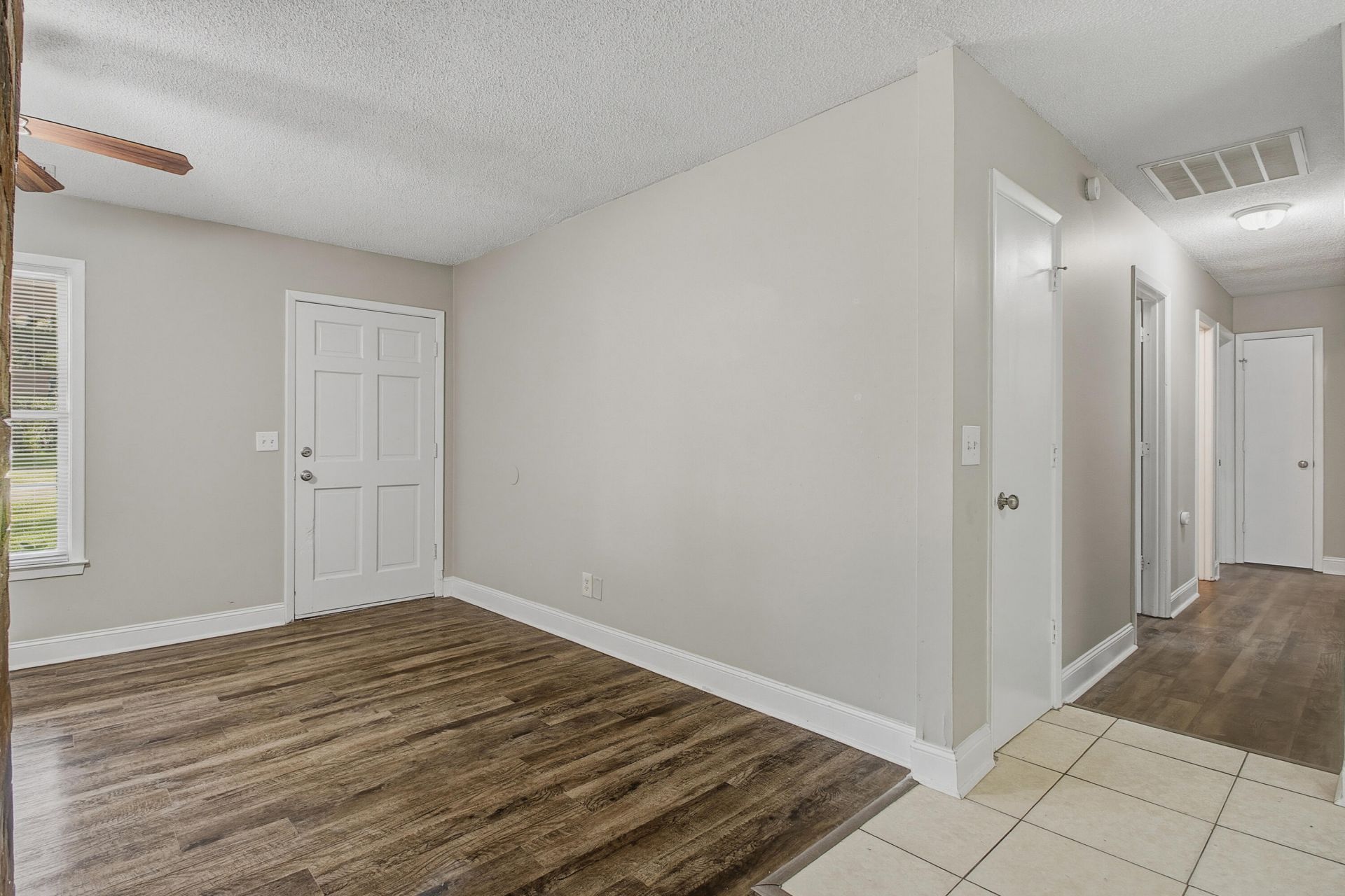 210 Elliott Drive Photo 21