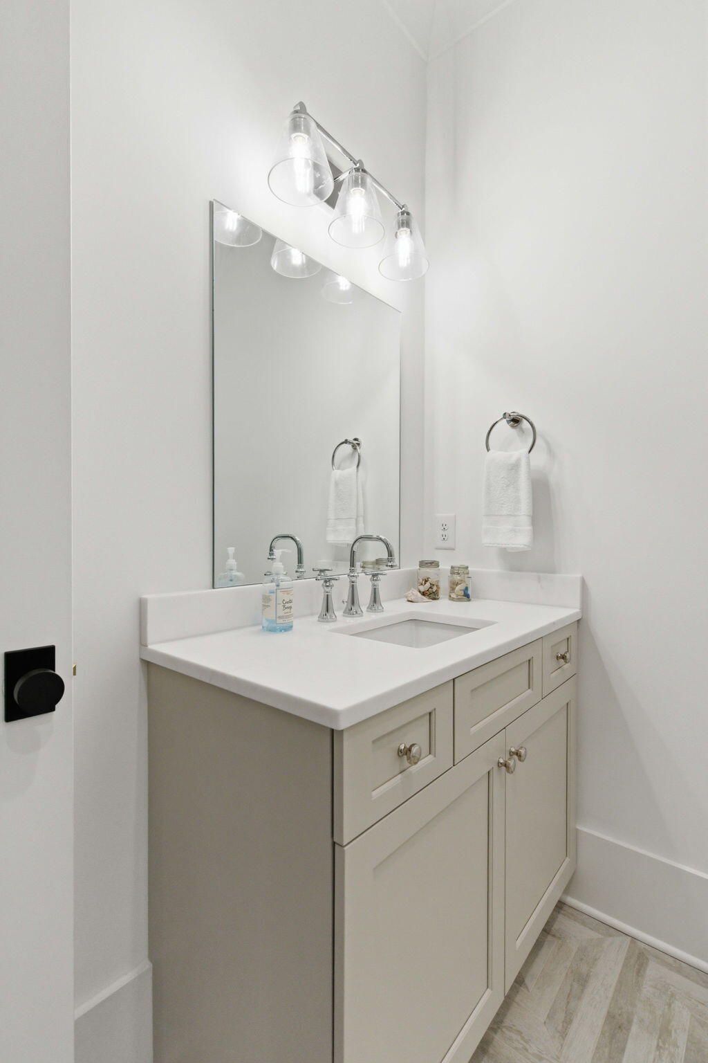 3304 Waterway Boulevard Photo 30