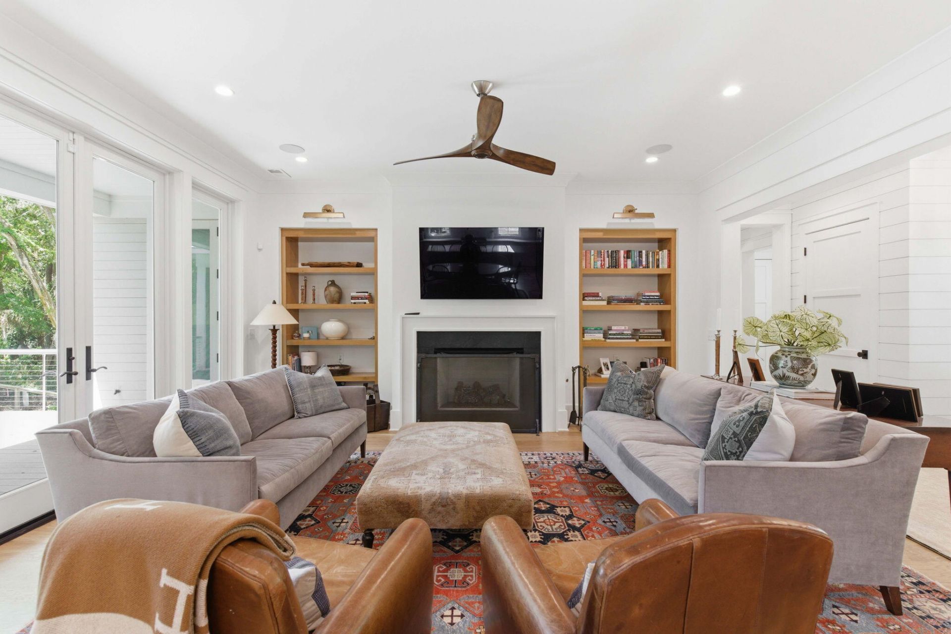 3304 Waterway Boulevard Photo 8