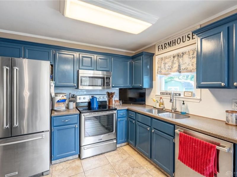 6891 Deer Bluff Drive, Huber Heights, OH 45424 Photo 10